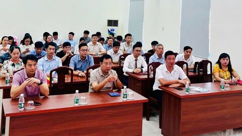 Hội nghị Công bố quyết định của Giám đốc Ban Quản lý dự án  đầu tư xây dựng công trình giao thông tỉnh về công tác cán bộ