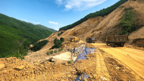 LÃNH ĐẠO BAN QLDA KIỂM TRA, ĐÔN ĐỐC TIẾN ĐỘ THI CÔNG DỰ ÁN ĐƯỜNG NỐI QL4B ĐẾN QL18